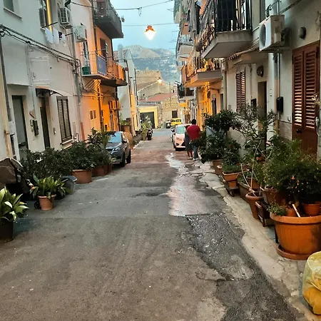 La Casetta Di Rosa Tatil Evi